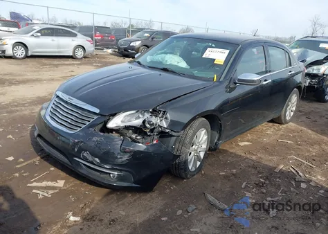 2013 Chrysler 200 Limited из США, поврежденный, VIN 1C3CCBCG7DN602013
